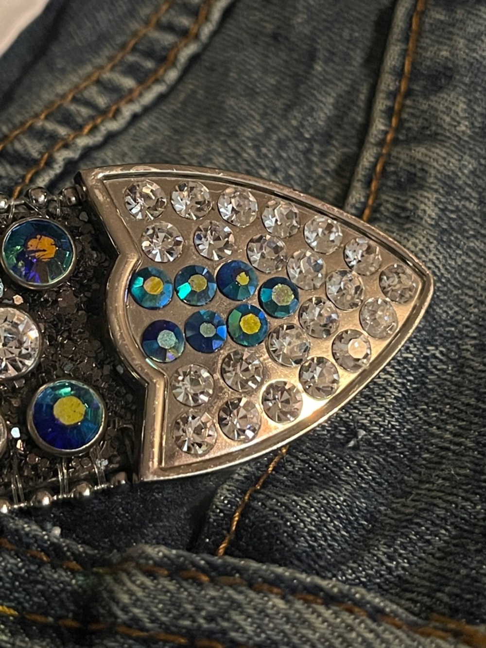 The Hood 108 Crystal-Embellished Blue Accent Women’s Fashion Belt - Picture 3 of 11